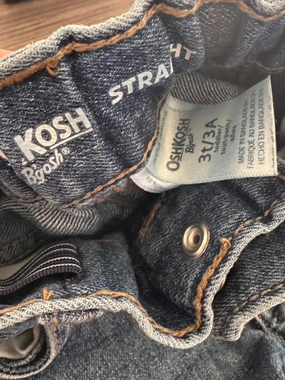 Oshkosh boy jeans straight 3T